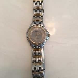 Ladies Seiko Watch, needs battery
